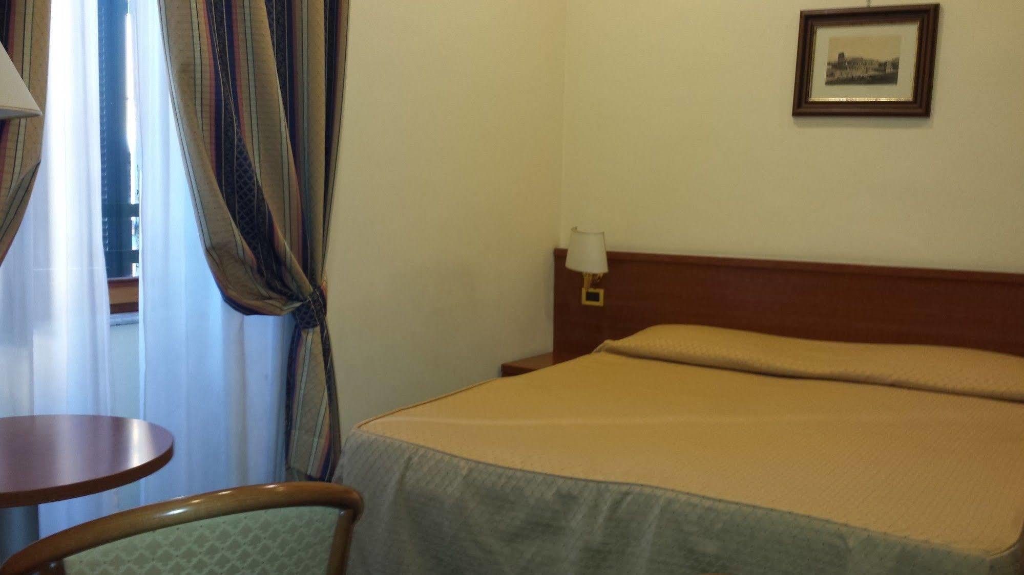 Hotel Stella Roma Exterior foto